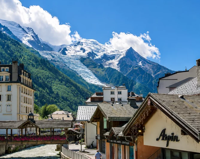 La Grande Traversée des Alpes, le GR 100% altitude !