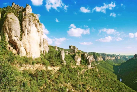 Du Larzac aux Gorges du Tarn - Photo 4