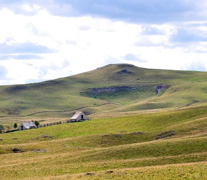 Aubrac : Les Grands Espaces en liberté - Photo 10