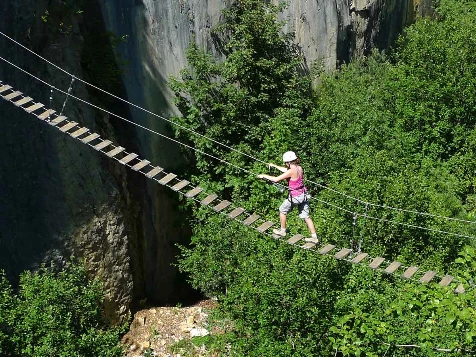 Week-end Canyoning & Via Ferrata Jura - Photo 1