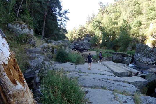 Chemins de Compostelle : Le Puy - Nasbinals - Photo 6