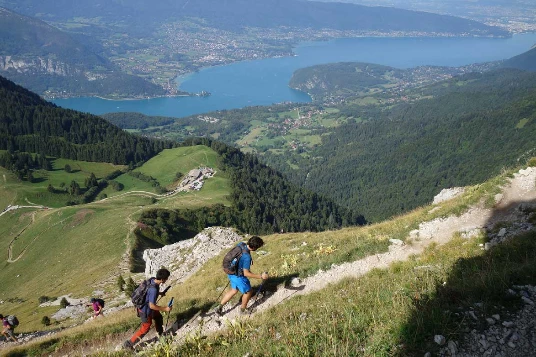 Escapade sur les Sommets du Lac d'Annecy en Liberté - Photo 7