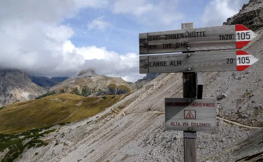 Dolomites, Citadelles de Roc en liberté - Photo 1