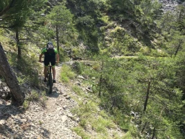Chemins du Soleil à VTT : Die - Sisteron - Photo 2