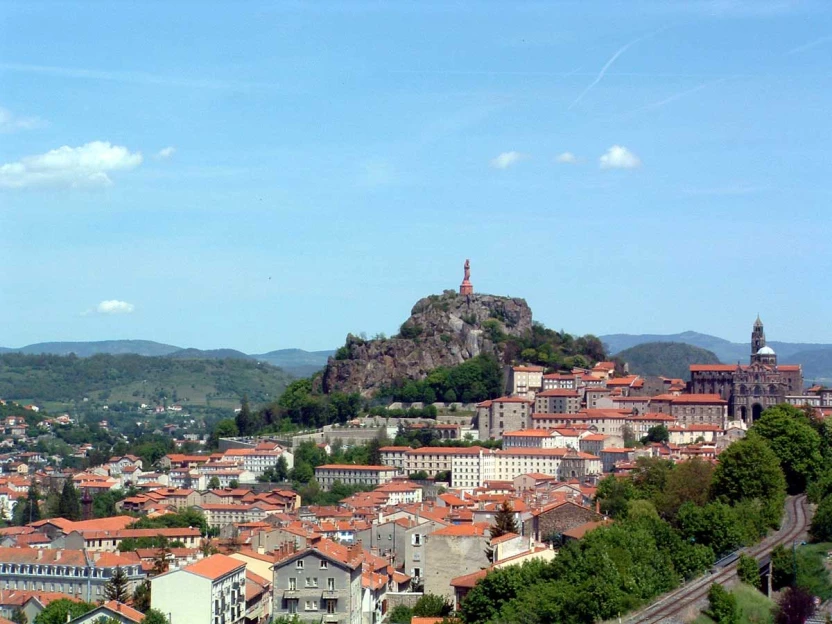 Compostelle à pied et en bus : Le Puy - St Jean Pied de Port - Pyrénées